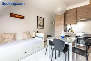 Image of Le Capucin - Petit duplex avec place de parking