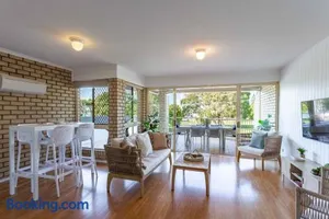 Image of Cotton Tree Beach