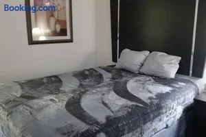 Image of OSU Queen Hotel Room 118 Booking