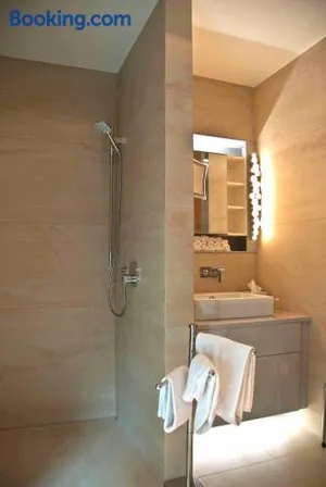 Image of Exklusive 2-Zimmer-Wohnung am Schloss Bensberg