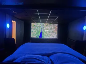 Image of Cinema Paradiso - Appartement de charme avec Sauna, Hammam, spa