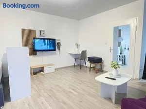 Image of Perfekte 1,5 Wohnung Zentral in Leonberg gegenüber Einkaufzentrum