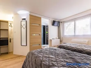 Image of Maison de ville à St Nazaire, près du front de mer, climatisée, 3 chambres avec sdb privatives, WiFi - FR-1-306-1203