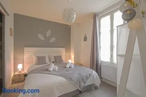 Image of The 5th - Appartement Cosy Coeur historique - Cathédrale