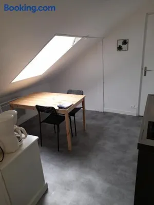 Image of LOGEMENT VERT proche de NEOMA et de la CATHEDRALE de REIMS