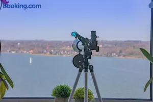 Image of Traumblick! Mitten im Wasser u. doch ganz oben:)