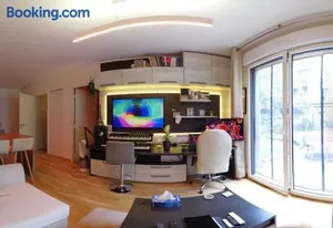 Image of NEW LUX Smart Home 69m2,Terrasse, Modern, Metro 13