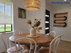 Image of Coastal 3-bedroom home close by the beach