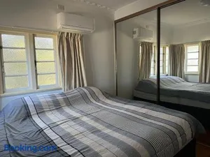 Image of Sharing house with small family