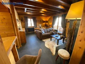 Image of Haut de Chalet L'entasse n°9