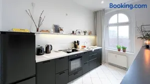 Image of MOKA Living-Sunset Apt, Nordic Design,Küche,WLAN, SmartTV