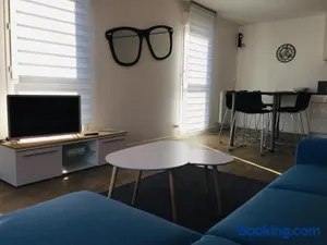 Image of Magnifique T3 en plein coeur de Lorient, dernier étage avec balcon terrasse