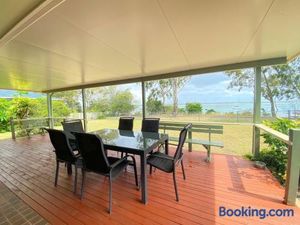 Image of Conway - Burrum Heads- Riverfront - 3BR- Aircon-Pets Welcome