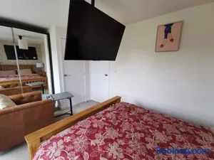 Image of Helena's Place (7 minutes walk to Nottingham Train station)