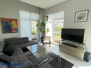 Image of Vivez en appartement en centre-ville - Hotel de ville - 1 ch