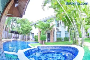 Image of Suzie pool villa 7 bedrooms with private pool.