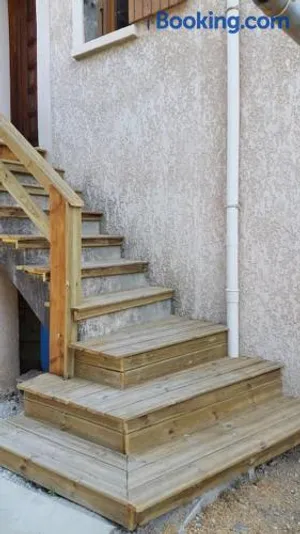 Image of Studio climatisé avec terrasse, fibre et Wi FI .