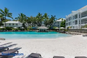 Image of Beach Club Palm Cove 2 Bedroom Luxury Penthouse