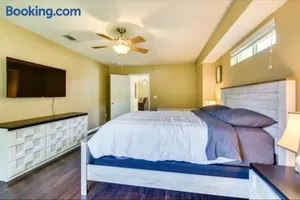 Image of Cozy Bedroom at Lee Farms in Crestview FL
