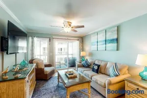 Image of Oceanside 212-C