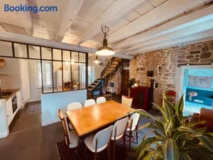 Image of Maison Albuconis, 3 chambres 150m2 avec piscine en centre ville