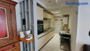 Image of 20 Rue Châtel