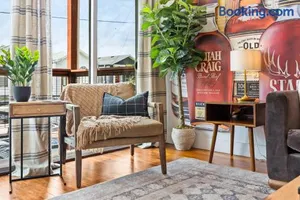 Image of Classic Louisville Home with Contemporary Upgrades