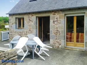 Image of Maison accueillante à Plehedel avec jardin et parking privé