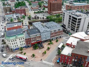Image of 2 King Beds, Historic DTWN Hotel, Steps 2 Restaurants Room # 405
