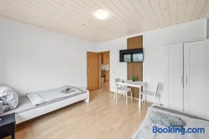 Image of Wohnungen in Hanau City Smart TV, Wifi, Parking NEW