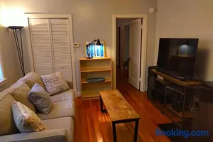 Image of Urban Retreat on Flint