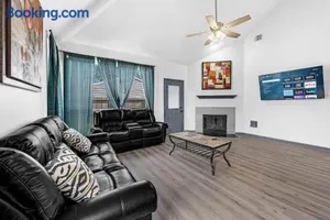 Image of New 5BR/2.5 Ba. Hwy6/Copperfield/cypress