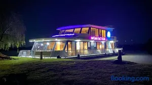 Image of Wow Houseboats Pty Ltd