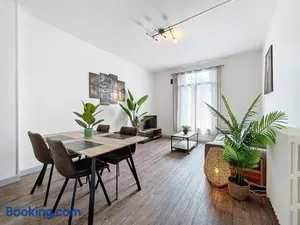 Image of Le 4-F2 centre historique