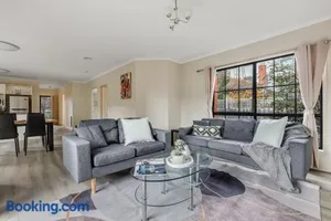 Image of Heart of McKinnon Units by Ready Set Host