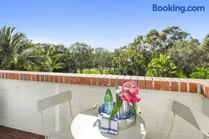 Image of 23 At The Islander