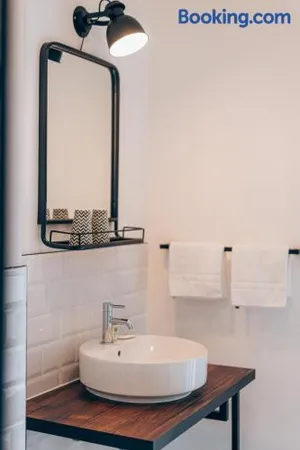 Image of Weekly Boardinghouse