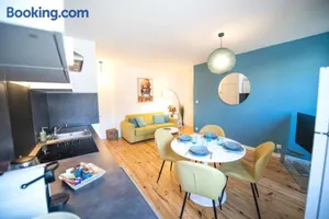 Image of KASA TARDY - Spacieux, lumineux & Cosy - Machine à laver - TV & WIFI