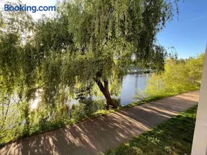 Image of Balcon sur la rivière