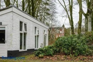 Image of Tiny Hofje