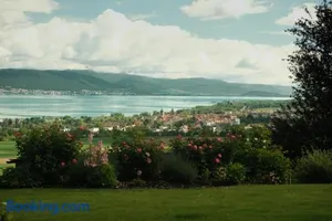 Image of Lakeview Homestay - Private Guest Rooms & Bathroom