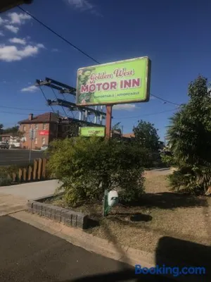 Image of Golden West Motor Inn
