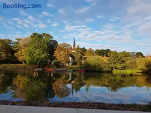 Image of Tipp - Halle idyllisch am Fluss