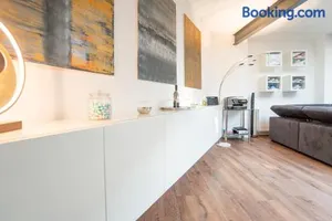 Image of White Lofty und White Studio