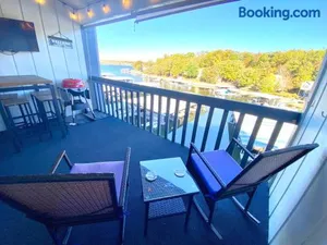 Image of F Lakefront! Remodeled, Sleeps 4, Boat Slip, Patio, WiFi, Cable, Pool