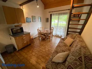 Image of Studio avec mezzanine, balcon et parking à Châtel, proche des remontées mécaniques - FR-1-693-17