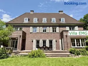 Image of Luxus Ferienhaus Villa EMG Steinfurt Münster Enschede, Pool, Sauna, Kamin, Garten, Familien Gruppen bis 22 Personen