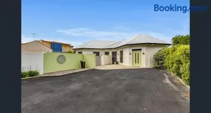 Image of Merlot Verdelho Townhouses