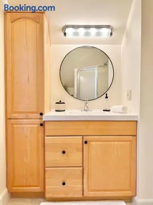 Image of 5STAR Close2BOSTON Private Stylish HOME +W/D+Wi-Fi