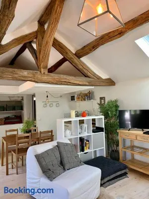 Image of Appart chic et cosy/centre ville/ 20min de Paris
